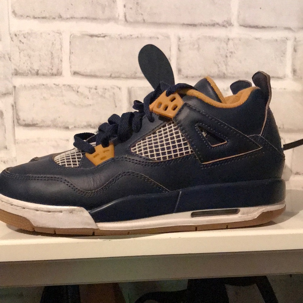 Air Jordan 4 retro “dunk from above” size 4.5